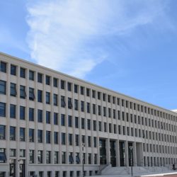 Lire la suite à propos de l’article Centre d’enseignement multimédia universitaire (CEMU)
