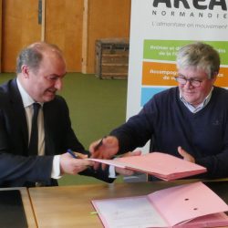 Lire la suite à propos de l’article L’université de Caen Normandie signe un partenariat avec AREA Normandie