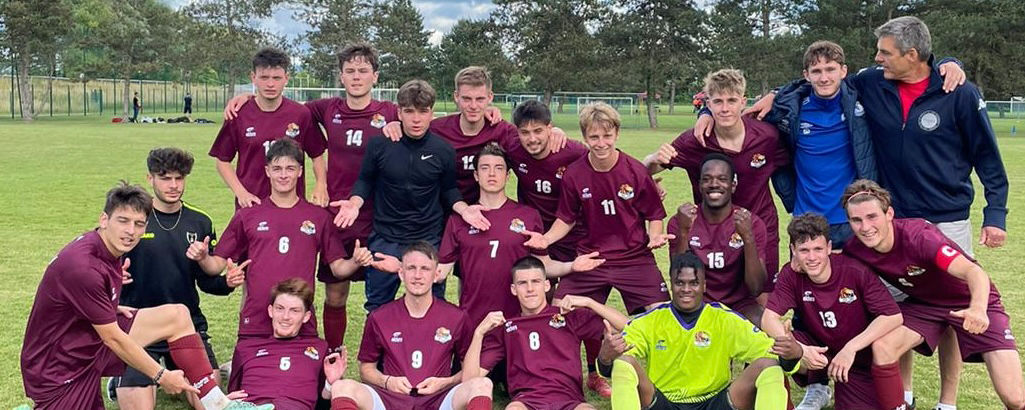 You are currently viewing L’équipe de football de l’UFR STAPS championne de France !