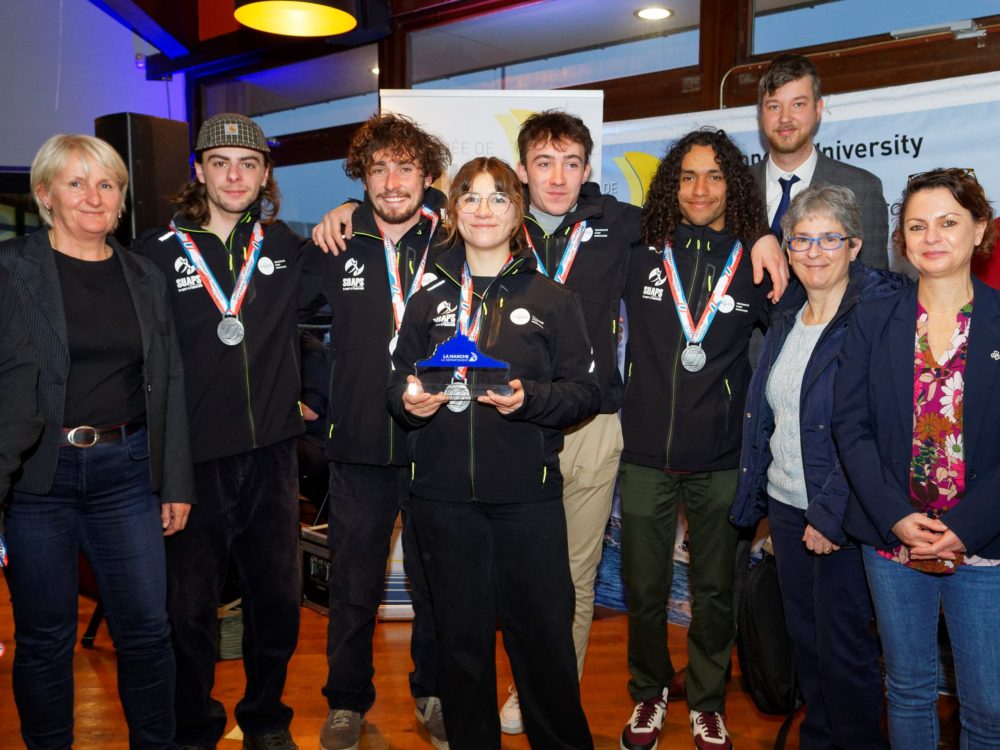 Equipage de voile Unicaen ©Trophée Île Pelée