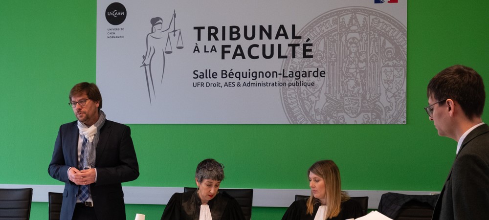 You are currently viewing Tribunal à la faculté : immersion dans un vrai-faux procès