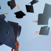 Une page LinkedIn pour les alumni de l’université