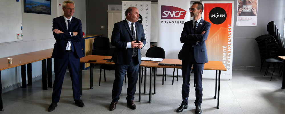 You are currently viewing SNCF Voyageurs et UNICAEN : former les conducteurs et conductrices de train de demain