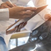 Un traitement « deux-en-un » qui détecte et dissout les micro-caillots invisibles lors des AVC